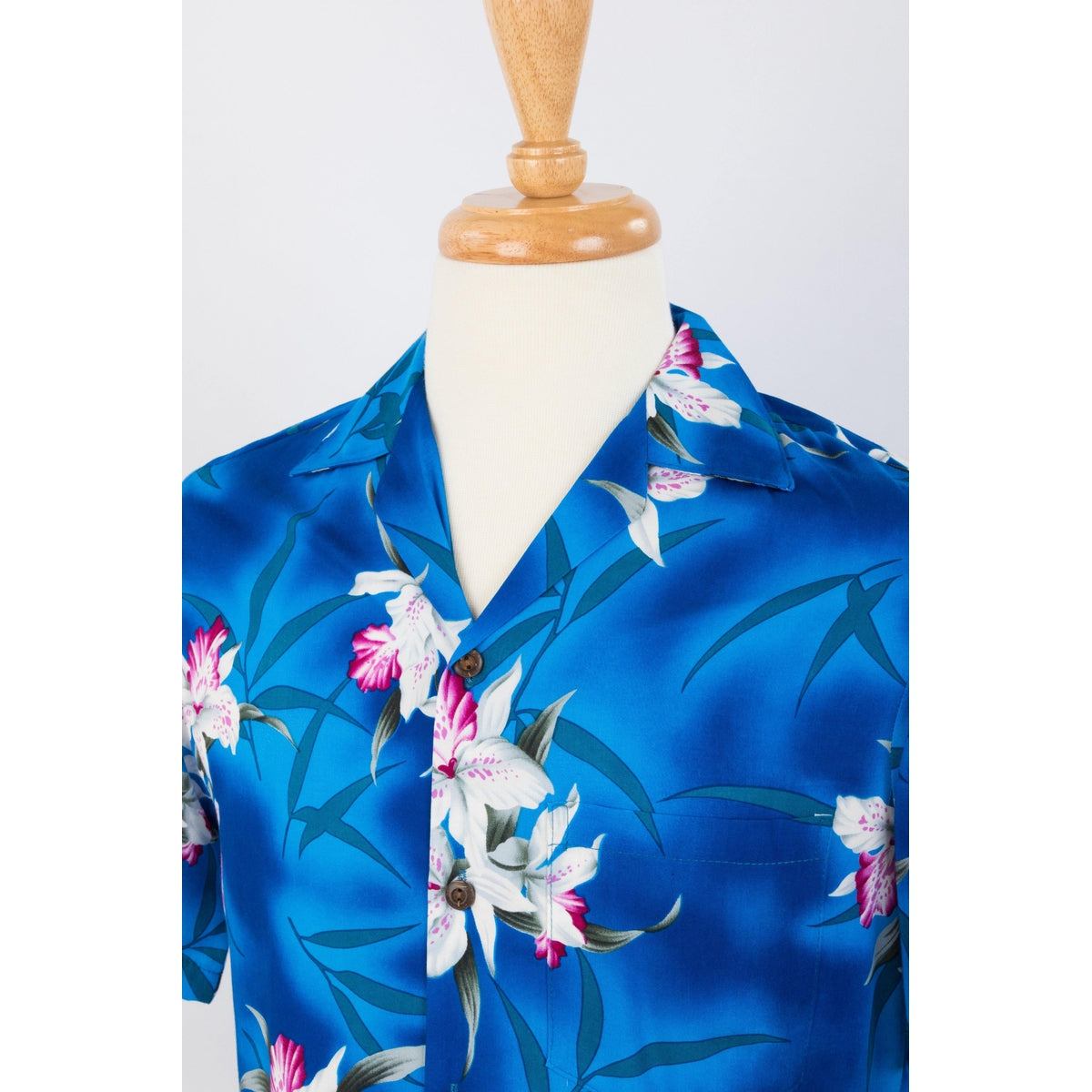 Black Orchid Floral Print Shirt | Black - Muumuu Outlet