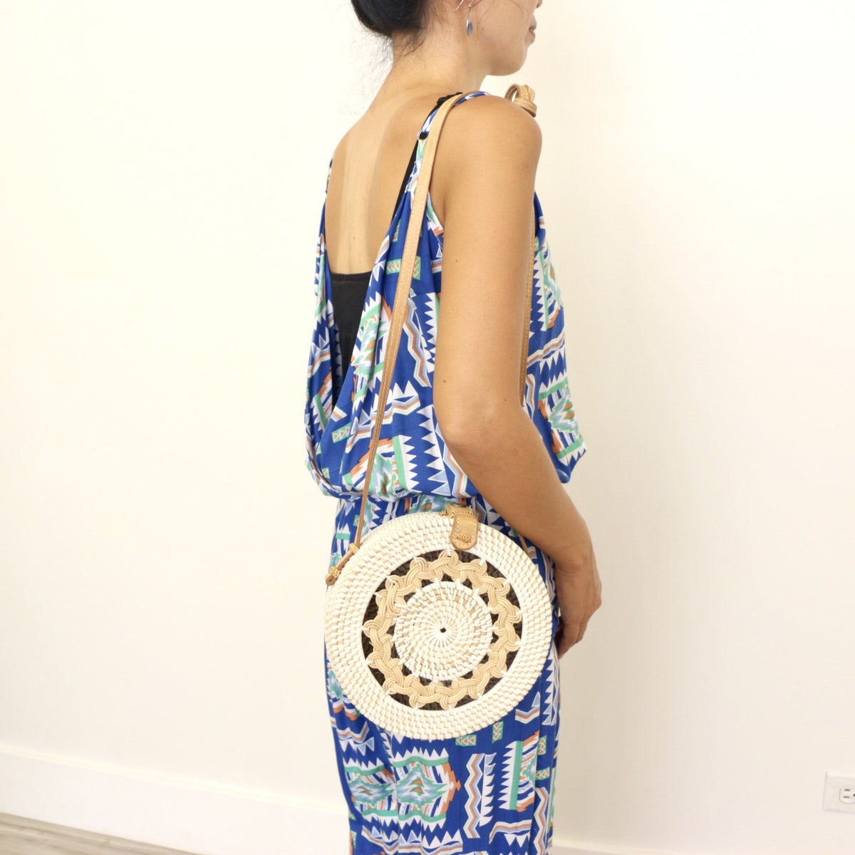 White Braided Round Ata Bag - Muumuu Outlet