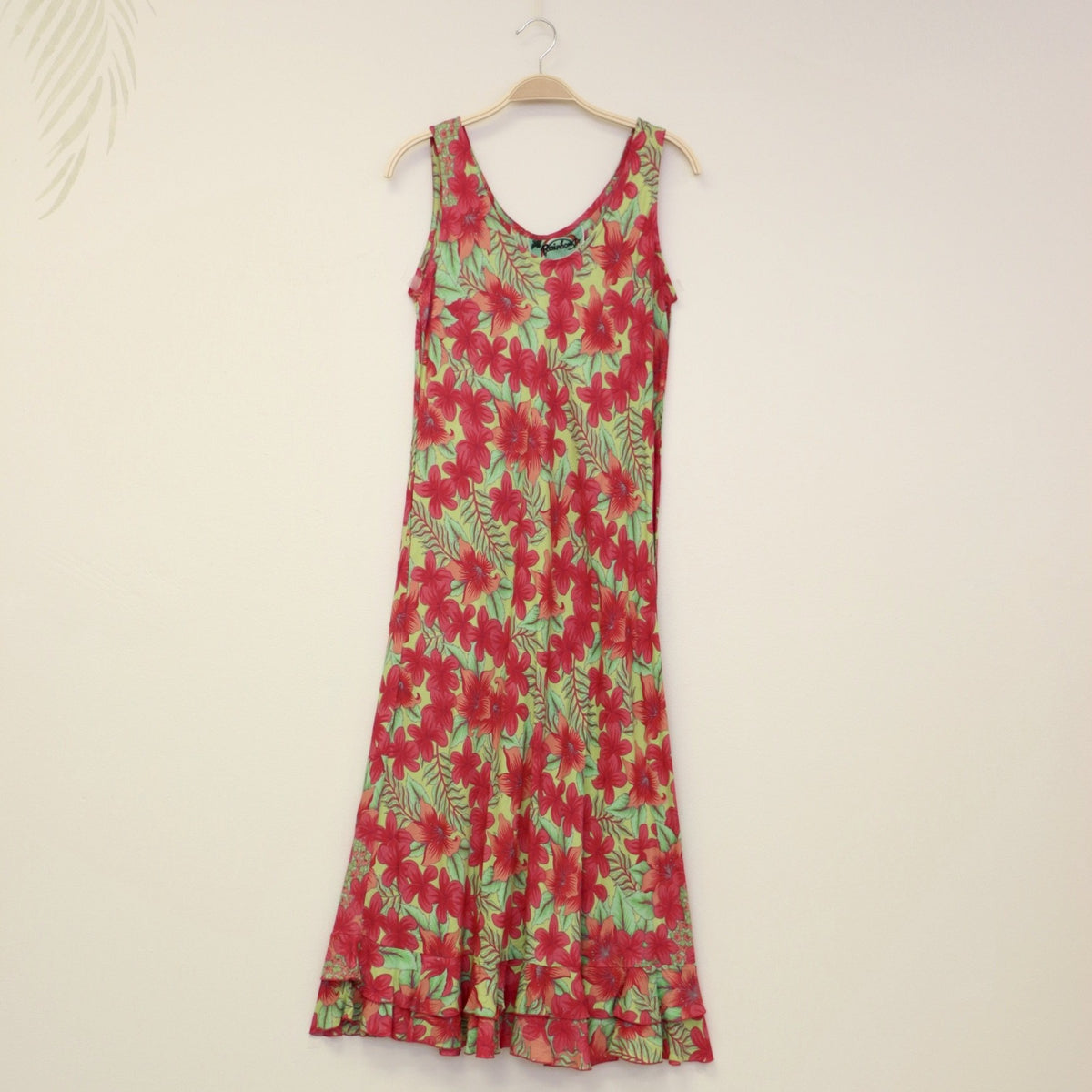 Red Hawaiian Floral Print Sleeveless Swing Dress on Green - Muumuu Outlet