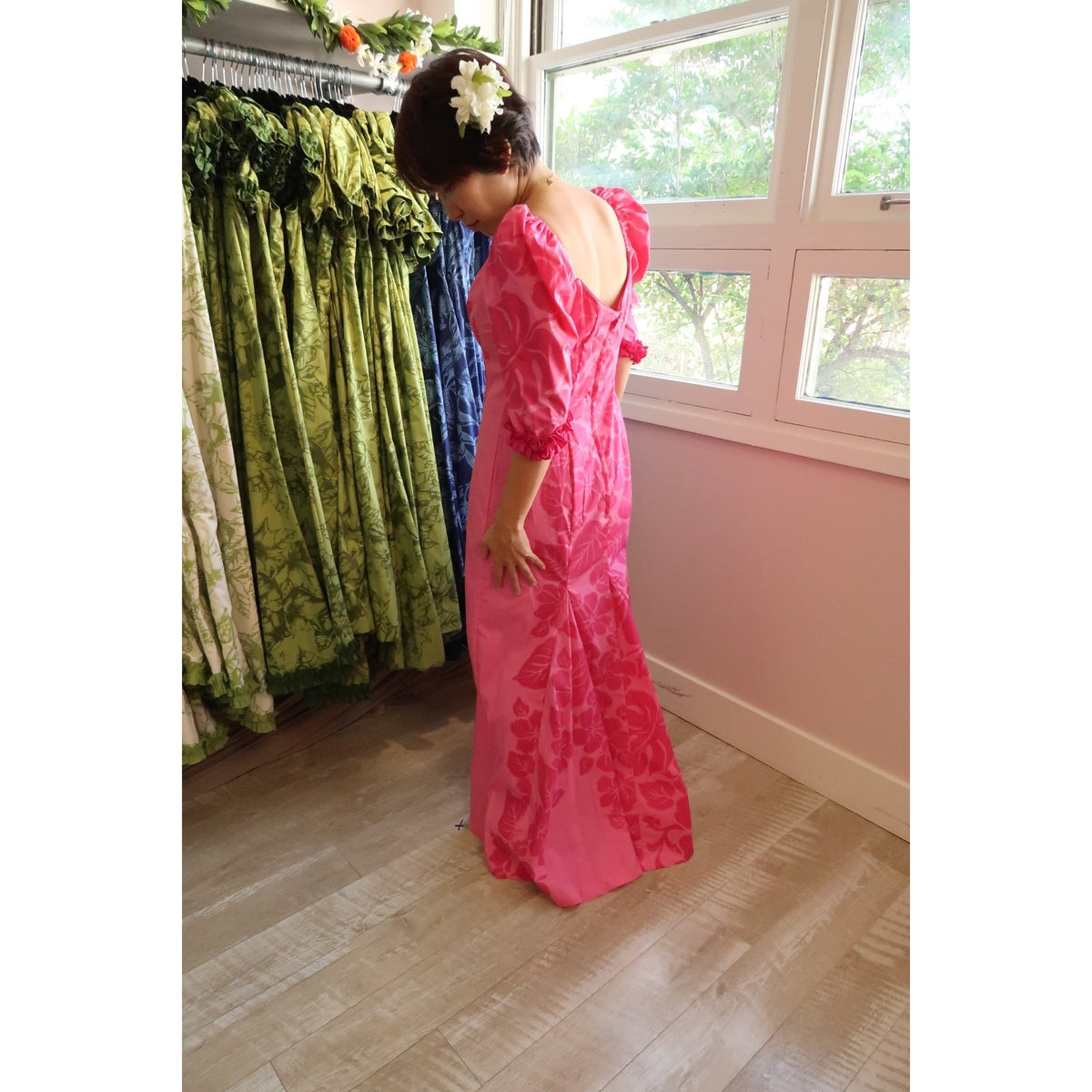 Passion Pink Hibiscus Print Hawaiian dress - Muumuu Outlet