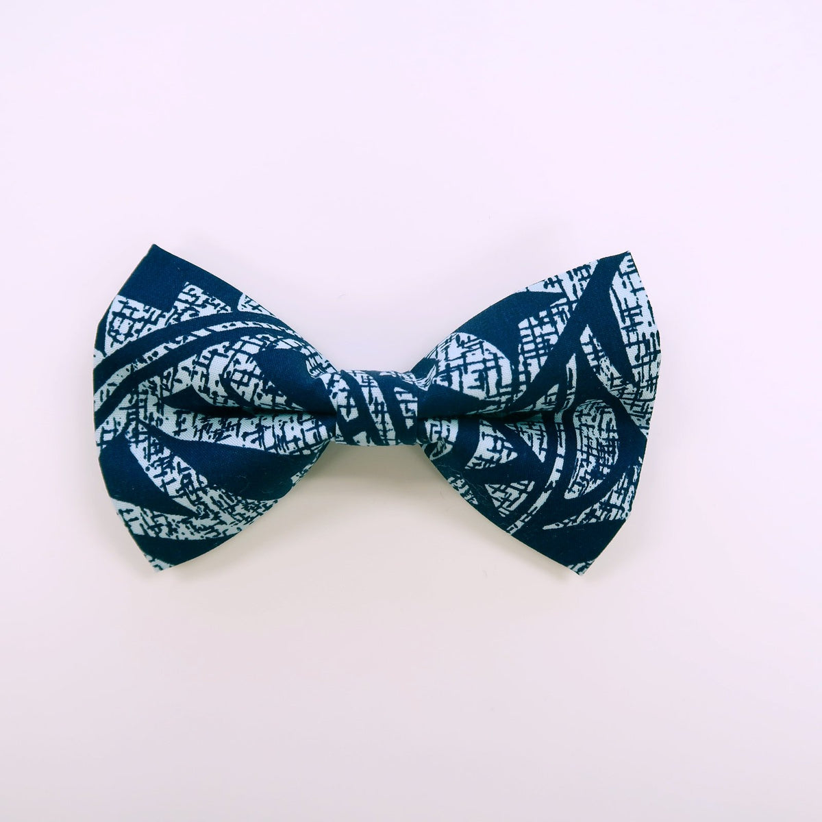 Navy-Tapa-Dog's-Bow-Tie.jpg