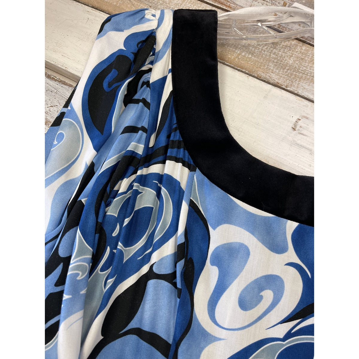 Wave Design Black and Blue Hawaiian Dress 9651