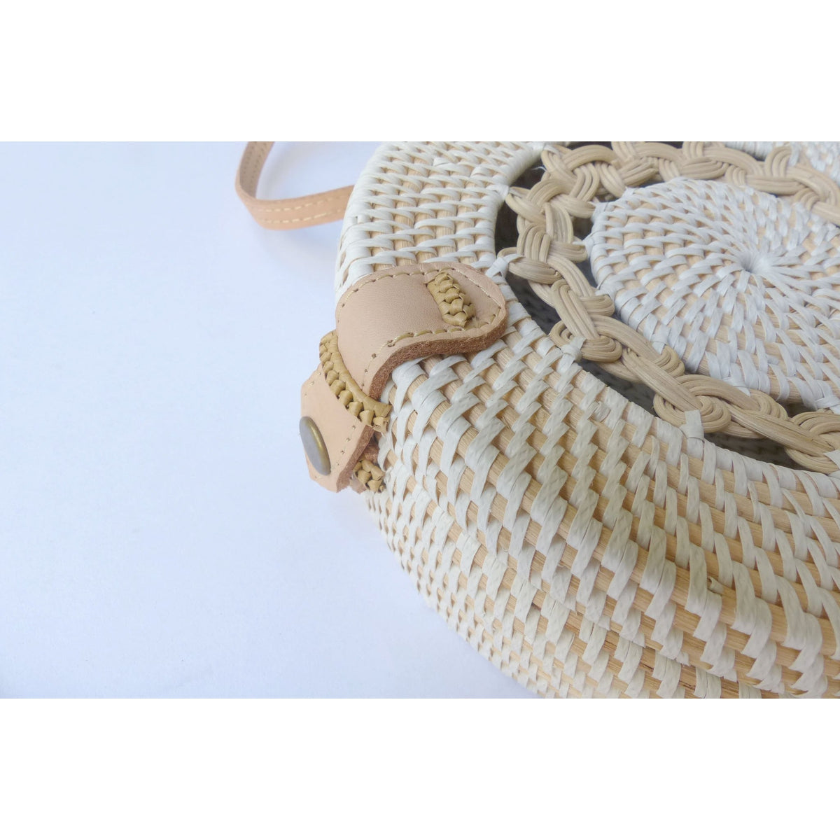 White Braided Round Ata Bag - Muumuu Outlet