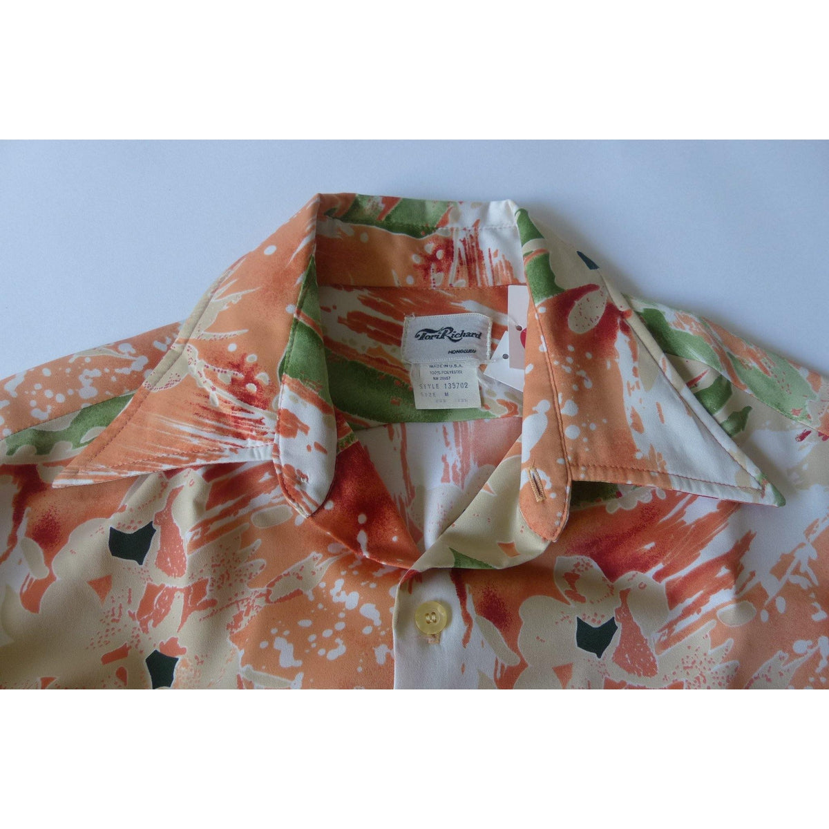 Tori Richard Vintage Aloha Shirt - Muumuu Outlet