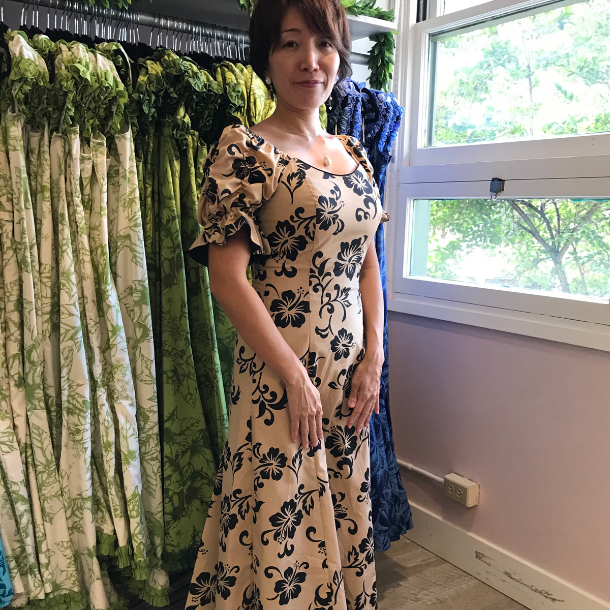 ヴィンテージデザインハワイアンドレス|ムームーアウトレット | Muumuu