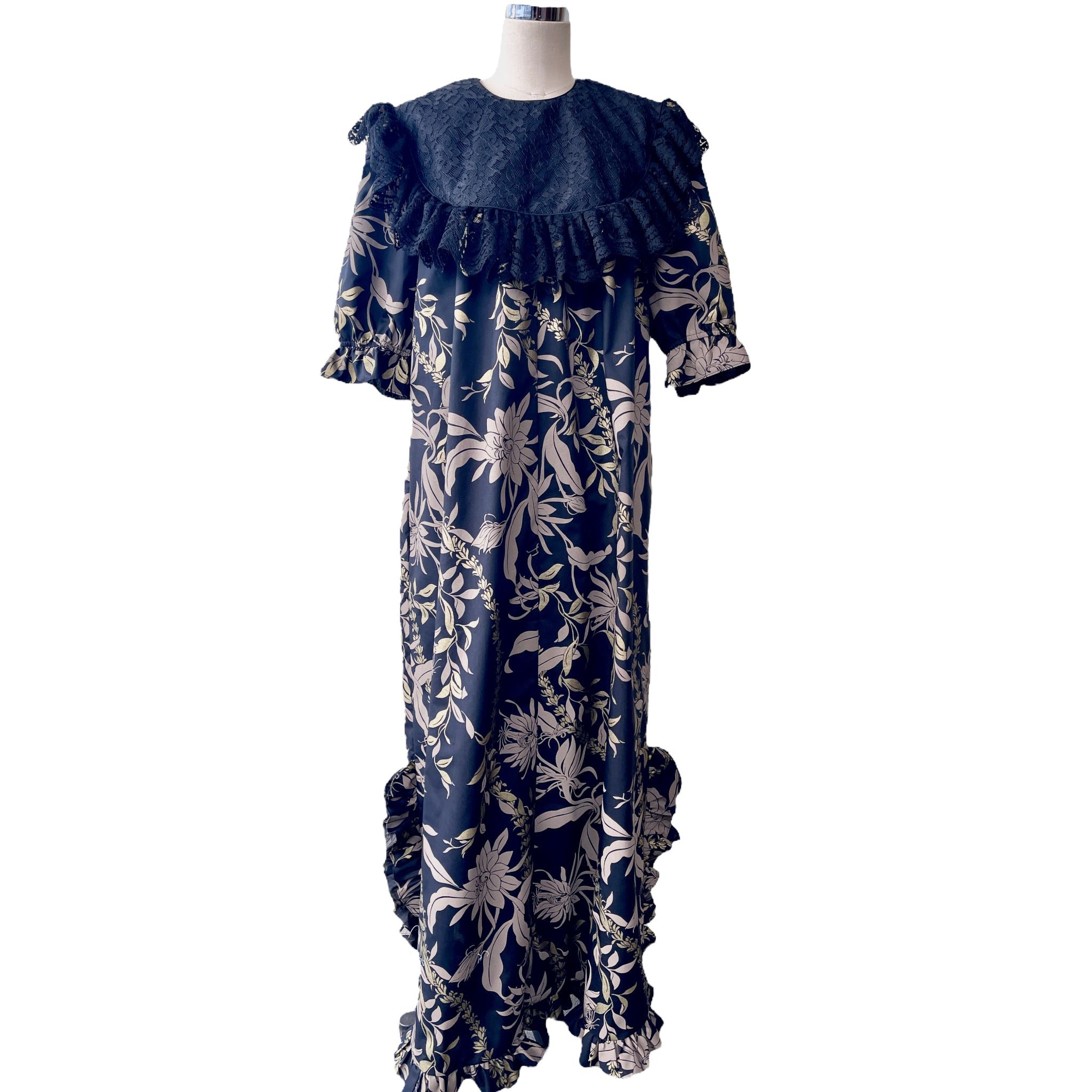 Traditional Hawaiian Black Muumuu  with Gold Leaf Print 464