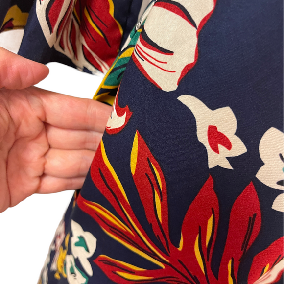 Vintage Inspired Hibiscus Print High Neck Muumuu-Dark Navy 8221