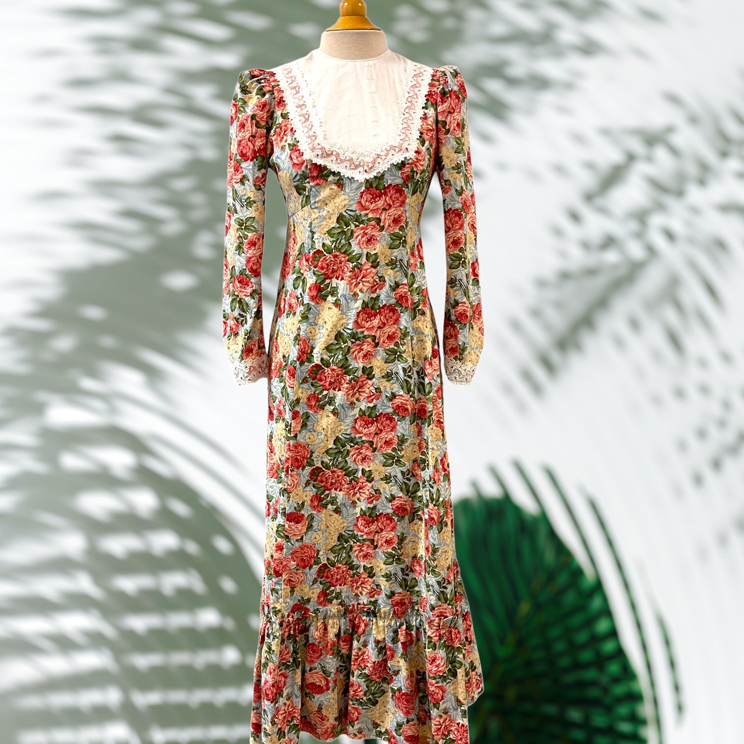 Light Blue Rose Vintage Long Sleeve Traditional Hawaiian Dress 6761 75 | Muumuu Mall by Muumuu Rainbow Light Blue Rose Vintage Long Sleeve Traditional Hawaiian Dress 6761 75 | Muumuu Mall by Muumuu Rainbow
