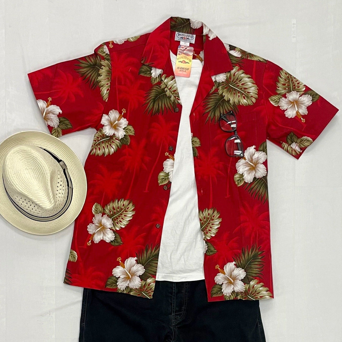 Hibiscus and Palm Tree Cotton Aloha Shirt | Red - Muumuu Outlet